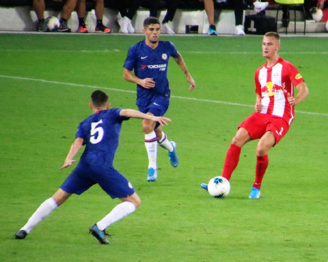 普利西奇盘带技术深度拆解：速度与变向如何撕裂欧洲顶级防线