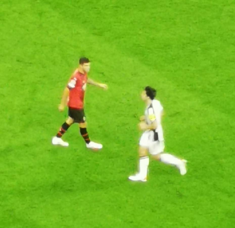 普利西奇米兰续约僵局：利物浦盯上了美国队长？